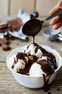 Uses for coconut oil- chocolate sauce